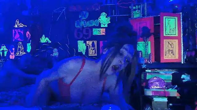 Splash Queen420 online show from May 2, 2026, 5:51 pm