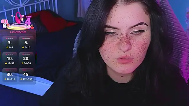 Snapshot of Dark_Shine chatting on December 2, 2025, 10:39 am Dark Shine online show from December 2, 2025, 10:39 am