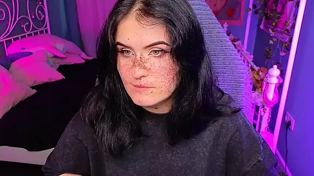 Snapshot of Dark_Shine chatting on October 9, 2025, 5:41 am Dark Shine online show from October 9, 2025, 5:41 am