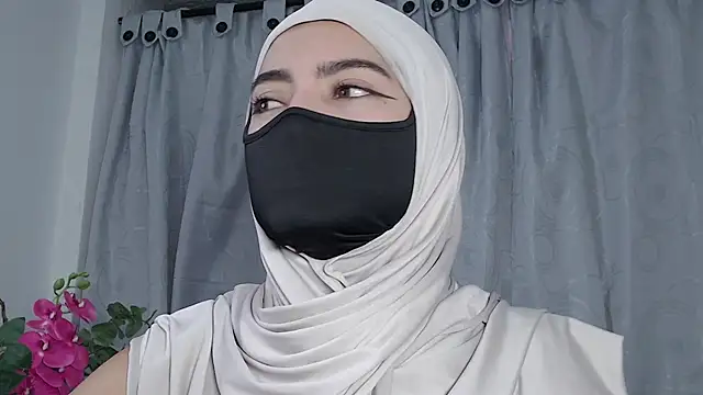 Snapshot of jade_nassar chatting on August 5, 2026, 8:14 pm jade nassar online show from August 5, 2026, 8:14 pm
