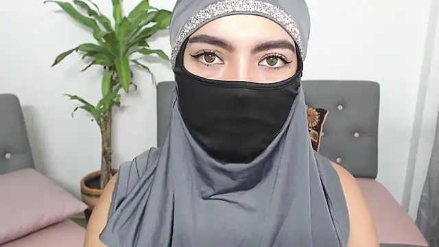 Snapshot of jade_nassar chatting on October 14, 2025, 7:47 pm jade nassar online show from October 14, 2025, 7:47 pm