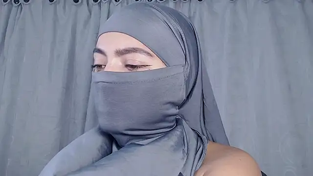 Snapshot of jade_nassar chatting on July 19, 2026, 11:45 pm jade nassar online show from July 19, 2026, 11:45 pm
