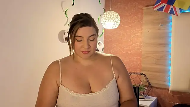 Snapshot of AgnesIvanova chatting on June 23, 2026, 6:17 pm AgnesIvanova online show from June 23, 2026, 6:17 pm