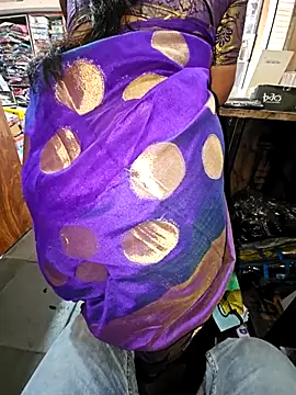 Snapshot of indianhotwife639 chatting on November 28, 2025, 5:07 am indianhotwife639 online show from November 28, 2025, 5:07 am