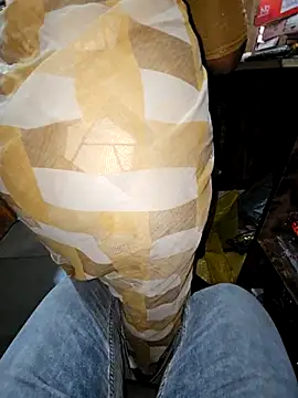 Snapshot of indianhotwife639 chatting on November 22, 2025, 5:28 am indianhotwife639 online show from November 22, 2025, 5:28 am