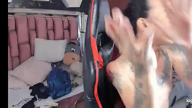 sara slut21 online show from February 4, 2025, 8:38 pm