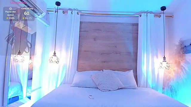 Snapshot of Artemisa08 chatting on March 7, 2026, 3:35 am Artemisa08 online show from March 7, 2026, 3:35 am