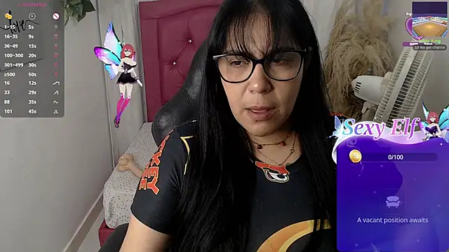 Snapshot of CindiaDaniella chatting on March 30, 2026, 10:55 pm CindiaDaniella online show from March 30, 2026, 10:55 pm