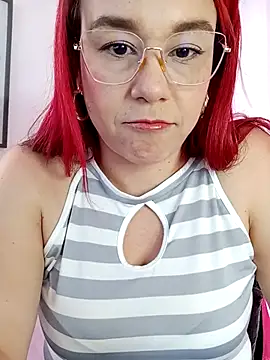 kim7  online show from March 6, 2026, 3:29 pm