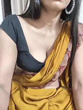 Snapshot of Shalu_G chatting on June 26, 2026, 5:24 am Shalu G online show from June 26, 2026, 5:24 am