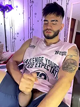 Snapshot of King_Draven3 chatting on November 27, 2025, 7:25 pm King Draven3 online show from November 27, 2025, 7:25 pm