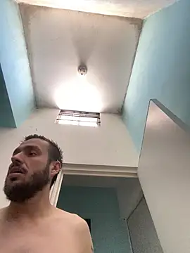 Alexitho25 online show from May 6, 2026, 10:14 pm