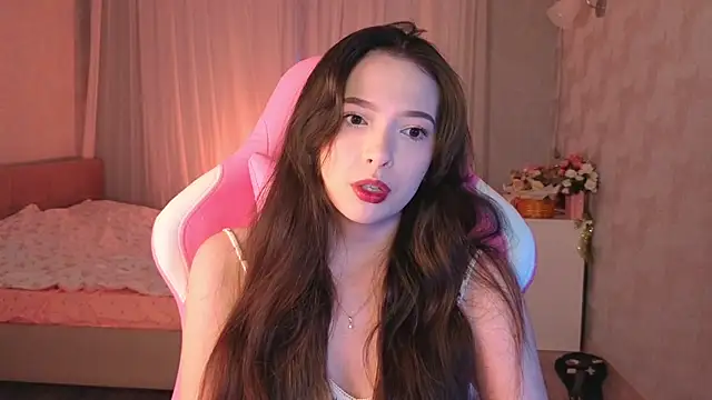 Snapshot of yuna_sunshy chatting on April 30, 2026, 12:39 am yuna sunshy online show from April 30, 2026, 12:39 am