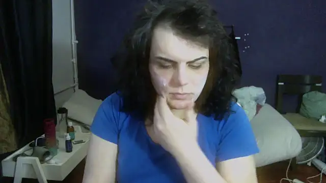 turkishTransEfsun online show from November 12, 2025, 2:32 pm