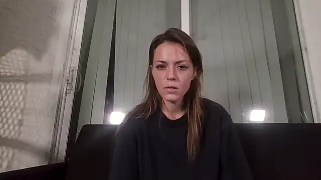 Snapshot of LaylaRainVIP chatting on September 16, 2025, 4:46 am LaylaRainVIP online show from September 16, 2025, 4:46 am