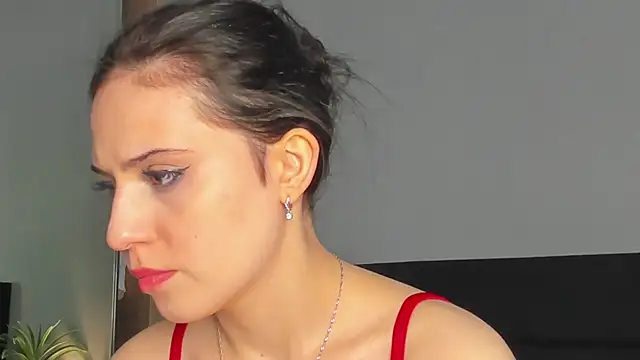 Snapshot of Forever_Smiler chatting on November 11, 2025, 9:26 am Forever Smiler online show from November 11, 2025, 9:26 am