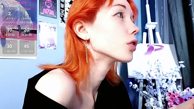 Snapshot of Kiara_Dream chatting on May 1, 2026, 9:20 pm Kiara Dream online show from May 1, 2026, 9:20 pm
