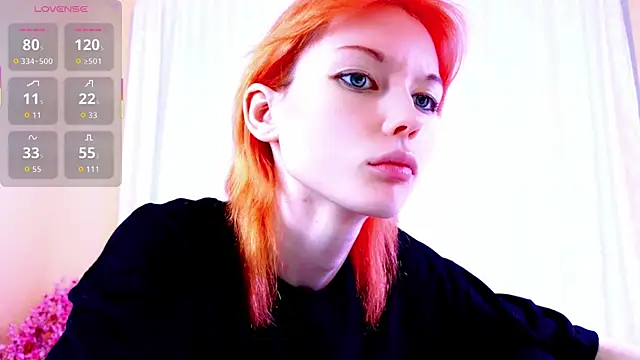 Snapshot of Kiara_Dream chatting on May 8, 2026, 9:51 pm Kiara Dream online show from May 8, 2026, 9:51 pm