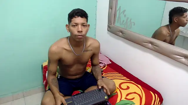 kloe matias online show from September 14, 2025, 1:50 am