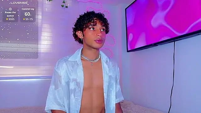 Snapshot of Aaron_Wiinter chatting on March 11, 2026, 7:41 pm Aaron Wiinter online show from March 11, 2026, 7:41 pm