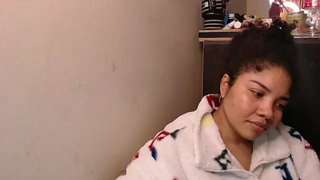 madelene online show from October 18, 2025, 1:07 am