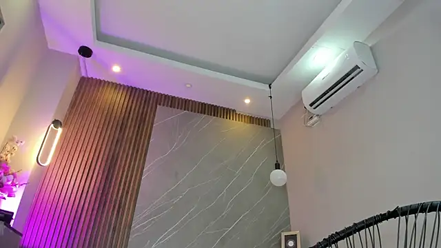 Snapshot of emma__rose1 chatting on November 27, 2025, 2:45 am emma rose1 online show from November 27, 2025, 2:45 am