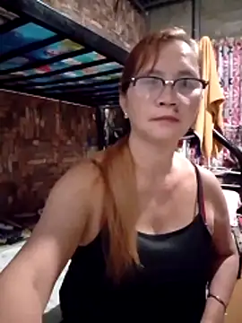 SexyHottMom online show from June 4, 2026, 9:41 pm