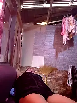 SexyHottMom online show from October 22, 2025, 12:32 am