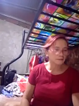 Snapshot of SexyHottMom chatting on March 6, 2026, 2:39 am SexyHottMom online show from March 6, 2026, 2:39 am