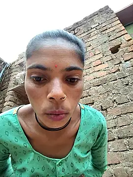 Sonam mehta online show from November 28, 2025, 1:50 am