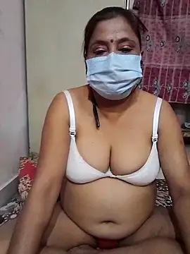 Snapshot of mature_mimi chatting on November 6, 2025, 5:50 pm mature mimi online show from November 6, 2025, 5:50 pm