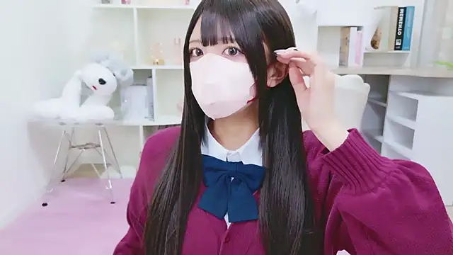 Snapshot of Reina_Fcup chatting on September 18, 2025, 10:40 am Reina Fcup online show from September 18, 2025, 10:40 am