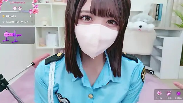 Snapshot of Reina_Fcup chatting on February 23, 2026, 12:06 pm Reina Fcup online show from February 23, 2026, 12:06 pm