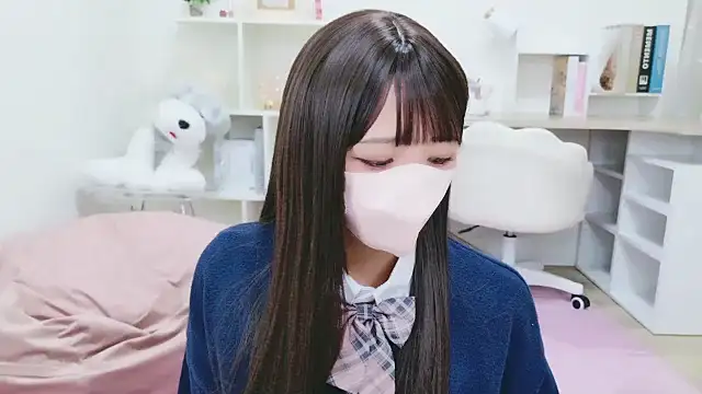 Snapshot of Reina_Fcup chatting on September 14, 2025, 9:42 am Reina Fcup online show from September 14, 2025, 9:42 am