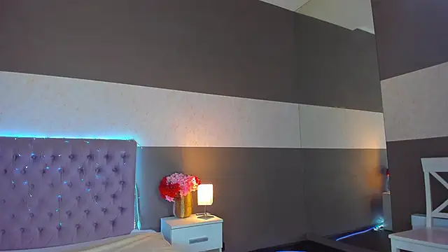 Snapshot of NikkiBustt chatting on February 18, 2026, 6:55 am NikkiBustt online show from February 18, 2026, 6:55 am