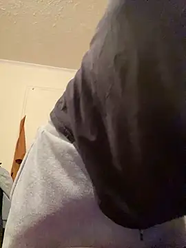 ThickDic28 online show from October 8, 2025, 10:43 pm