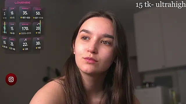Snapshot of Mirarune chatting on June 16, 2026, 5:35 pm Mirarune online show from June 16, 2026, 5:35 pm