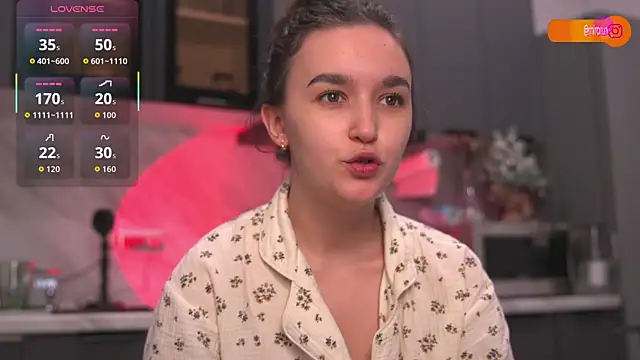 Mirarune online show from December 21, 2025, 2:08 pm