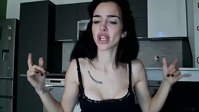 Snapshot of gglingeriee chatting on November 11, 2025, 9:48 am gglingeriee online show from November 11, 2025, 9:48 am