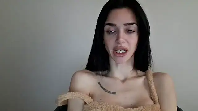 Snapshot of gglingeriee chatting on November 30, 2025, 11:00 am gglingeriee online show from November 30, 2025, 11:00 am