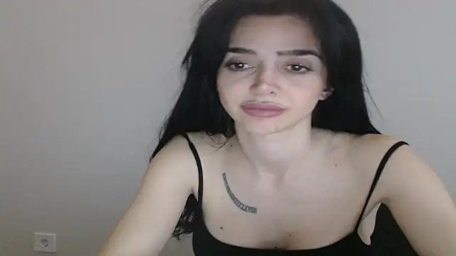 Snapshot of gglingeriee chatting on April 27, 2026, 4:27 pm gglingeriee online show from April 27, 2026, 4:27 pm