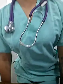 CAROLINE  07 online show from February 28, 2026, 3:22 pm