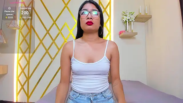 MelanyWayne  online show from February 24, 2026, 5:58 pm