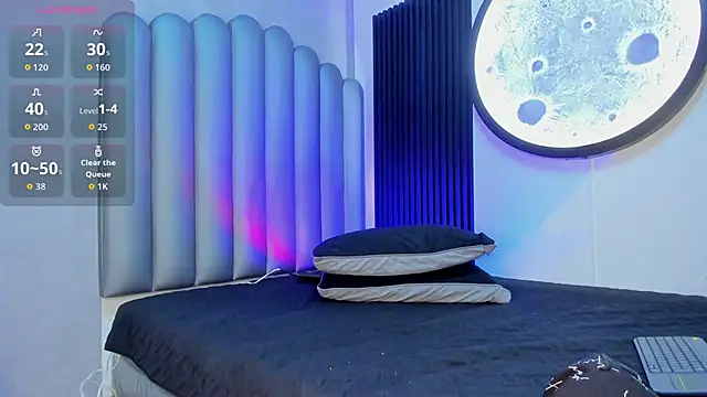 Snapshot of _Leohot_ chatting on November 12, 2025, 3:32 am Leohot online show from November 12, 2025, 3:32 am