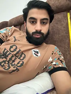 hottestboy03 online show from October 12, 2025, 10:05 am