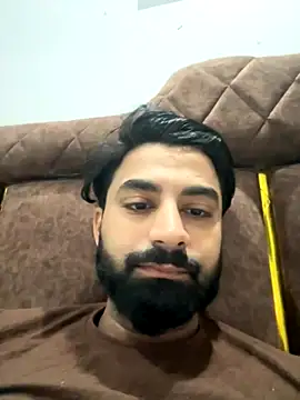 hottestboy03 online show from December 3, 2025, 5:30 am