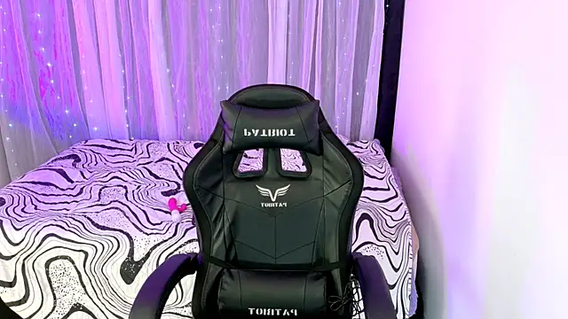 Blazing Haze online show from January 14, 2026, 9:29 pm