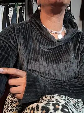 Snapshot of Kennady_Buxum_Goddess chatting on December 2, 2025, 6:20 pm Kennady Buxum Goddess online show from December 2, 2025, 6:20 pm