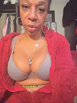 Snapshot of Kennady_Buxum_Goddess chatting on November 4, 2025, 6:44 pm Kennady Buxum Goddess online show from November 4, 2025, 6:44 pm