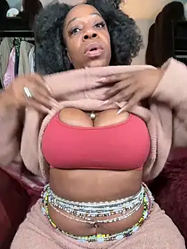 Snapshot of Kennady_Buxum_Goddess chatting on October 23, 2025, 5:11 pm Kennady Buxum Goddess online show from October 23, 2025, 5:11 pm